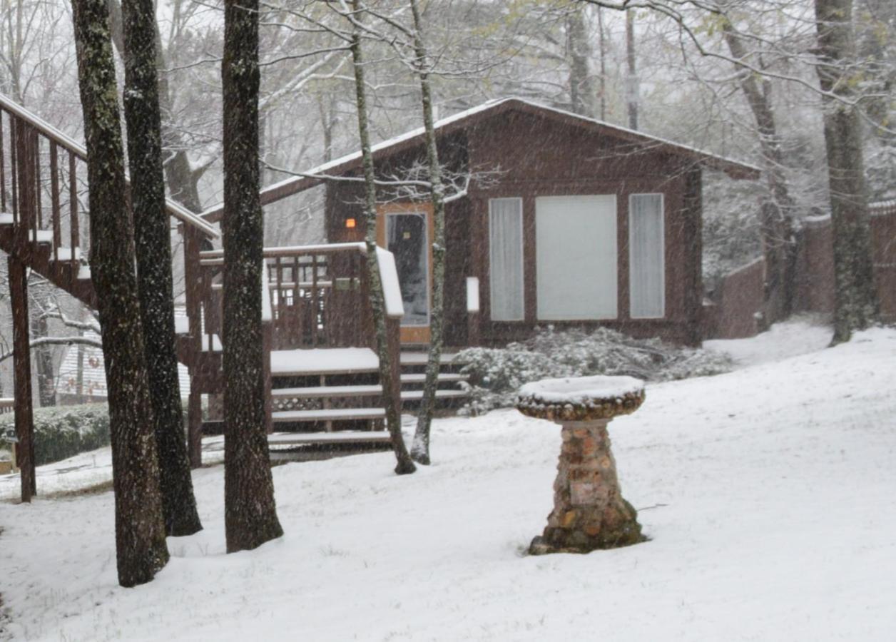 The Woods Cabins Eureka Springs Pokój zdjęcie