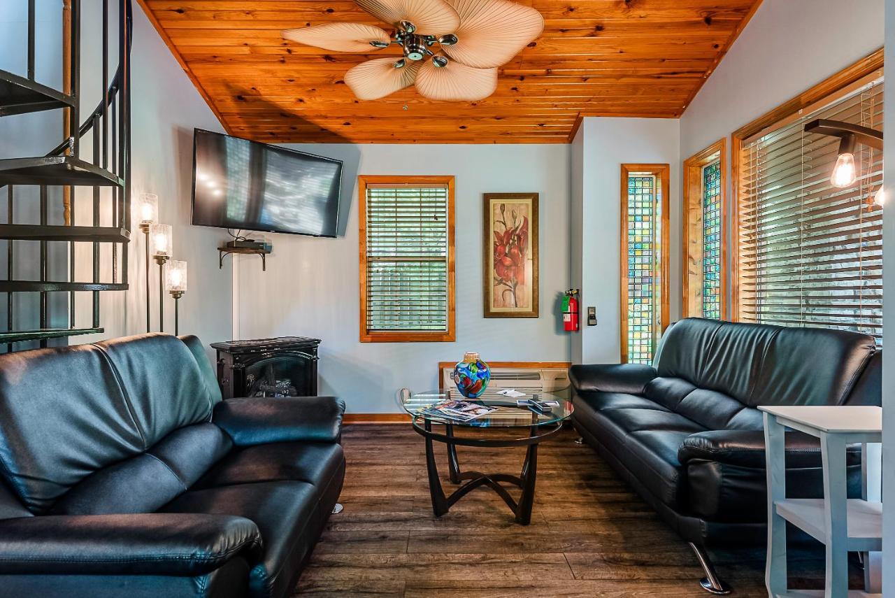 The Woods Cabins Eureka Springs Zewnętrze zdjęcie