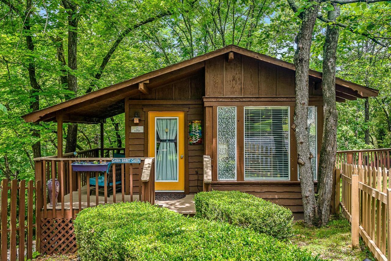 The Woods Cabins Eureka Springs Zewnętrze zdjęcie